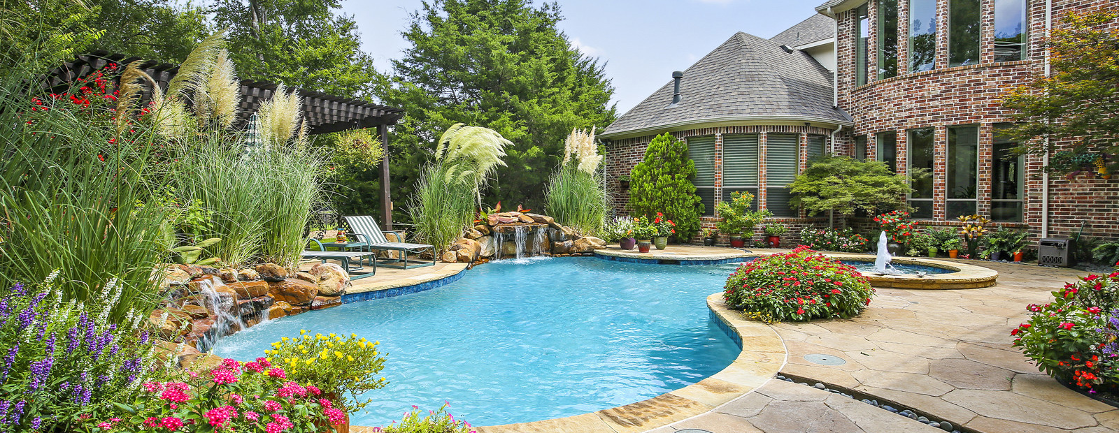 Dallas Home with Outdoor Pool